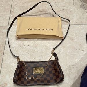 Louis Vuitton little handbag
